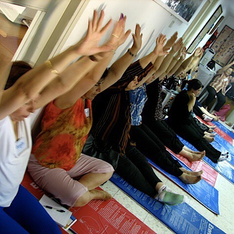 Gurudev Sri Sri Ravi Shankar with programme participants