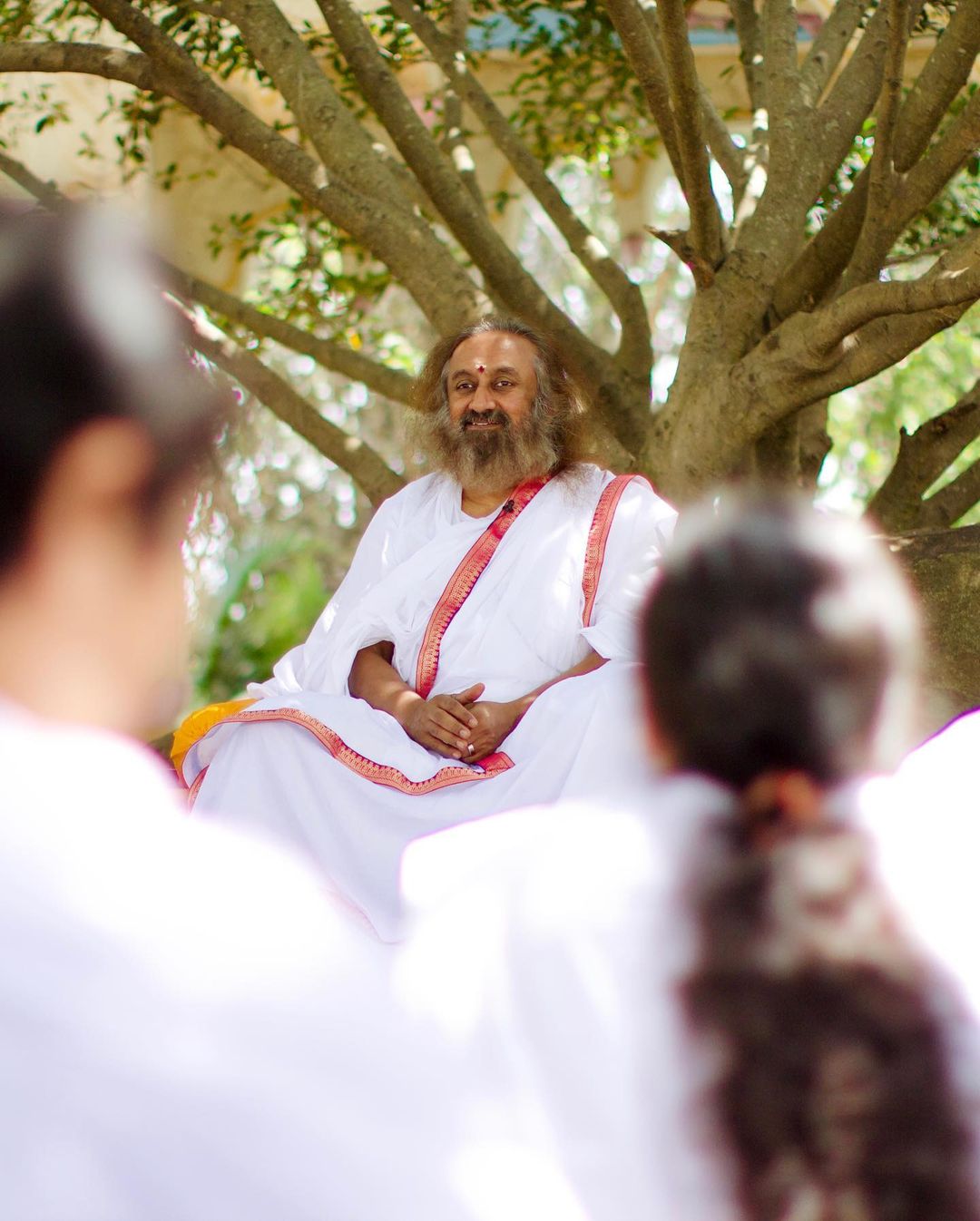 Gurudev Sri Sri Ravi Shankar meeting people